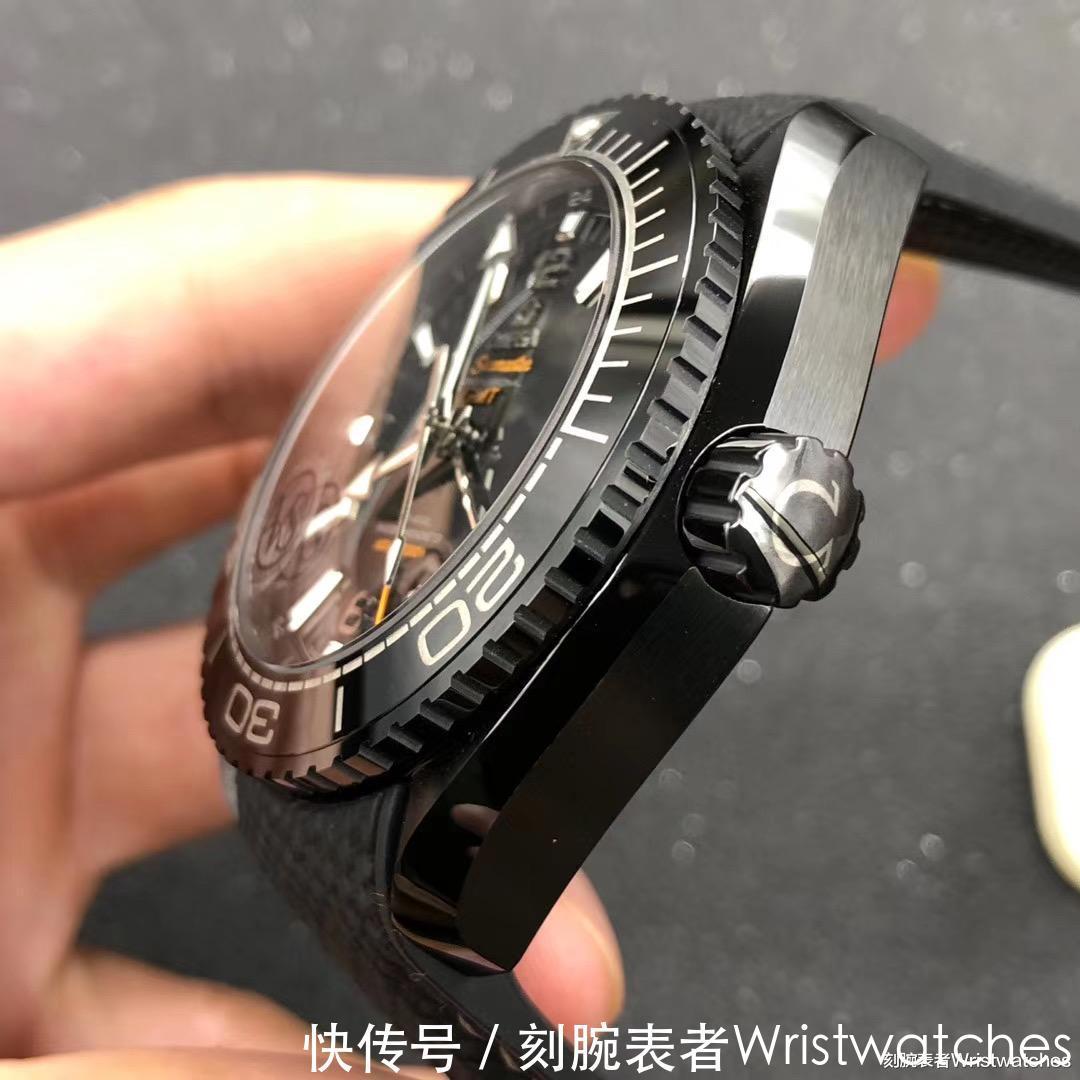 欧米茄|VS厂欧米茄海马深海之黑和深海之王哪个更值得入手？