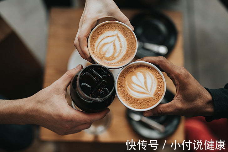 牛奶|天天补钙，为啥还缺钙？4种食物是钙的“克星”，可能你也爱吃