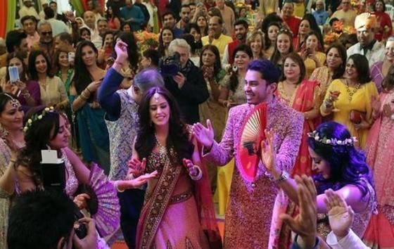 贫民窟|印度富人区的“名媛”,生活有多奢侈穿金戴银仅是冰山一角