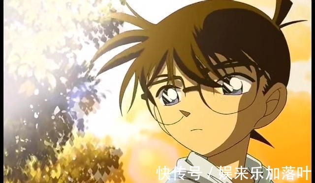 江户川柯南|名侦探柯南片尾曲“盛开在遗忘之后”,盘点江户川柯南的衣橱