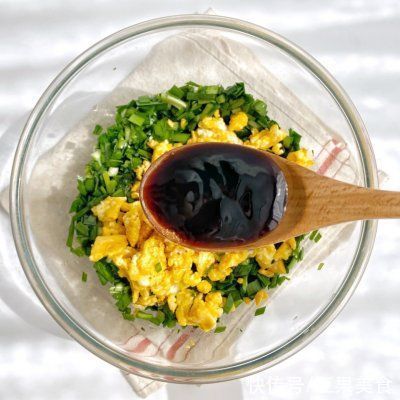 皮薄馅大|免揉面版韭菜盒子??皮薄馅大太好吃啦