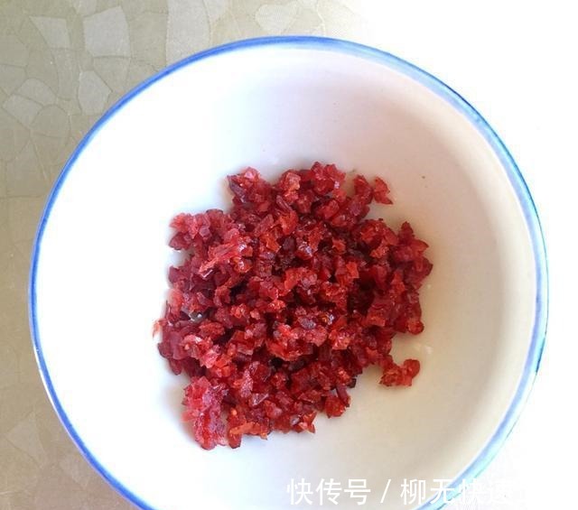 家庭必备小零食，口感酸甜酥脆，做法简单，学会再也不用买着吃！