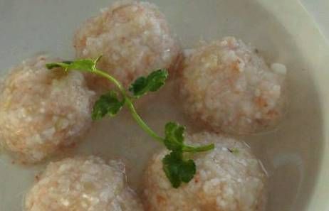 难怪|用肉丸做汤时,冷水下锅还是沸水下锅原来一直做错了,难怪不香