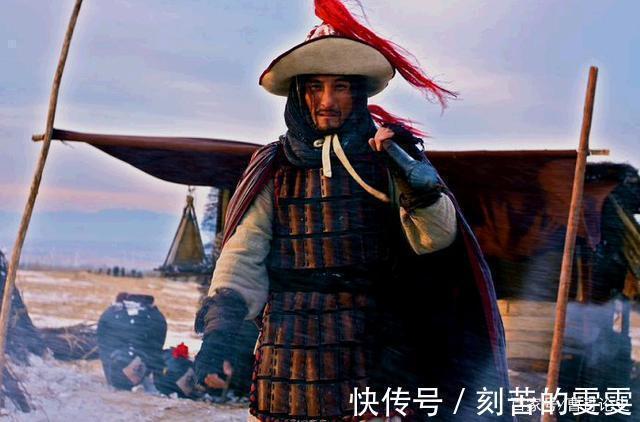 大战#卢俊义大战林冲,情况怎样实力接近,前者拉不开后者一个档次!