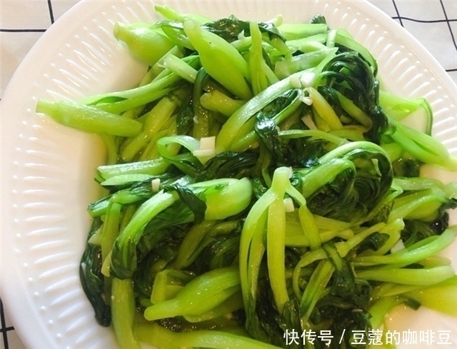 婆婆|婆婆请亲戚来家中做客,我下厨做一桌家宴,上桌后觉得很有面子