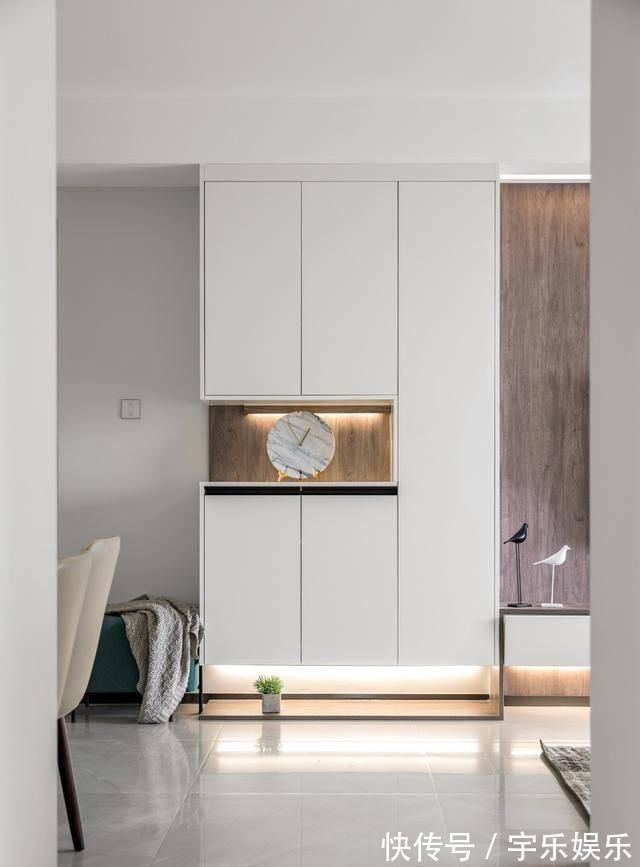 装修|玄关这样装修,就不怕鞋子没地方放了,现在年轻人都喜欢这样装