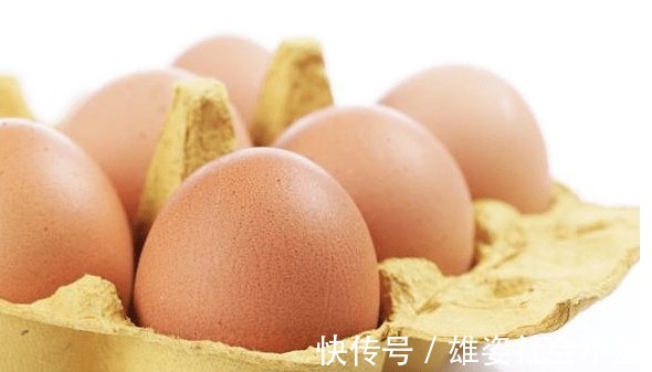 毒素|肝脏被毒素缠身后，多吃4种“解毒清肝”的食物，或让肝脏舒服点