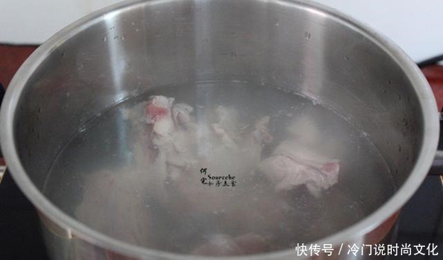 这道汤乃大补!多给孩子和老人喝,促进发育,延年益寿!