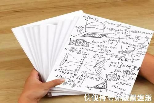 课堂笔记|“学霸草稿纸”走红,字迹堪比“课堂笔记”,优秀果然是一种习惯