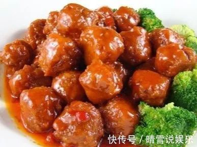 妈妈手把手的教我做饭，这几道饭菜，你们感觉怎么样很配