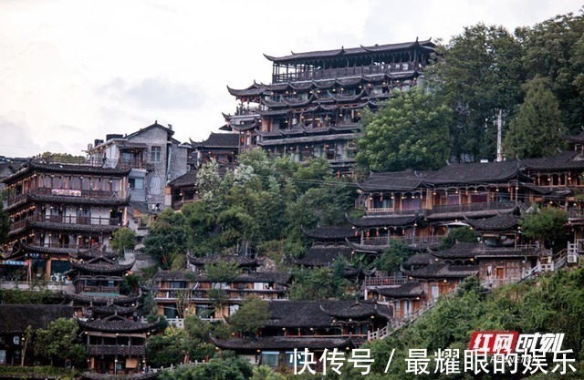 酉水|何处消烦暑?来芙蓉古镇吧,悬崖、瀑布、吊脚楼凉意袭人