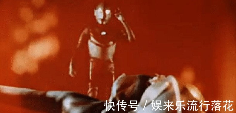 奥特曼|最惨的佐菲队长,旧梗不去新梗就到了!奥特曼6大名场面都是队长
