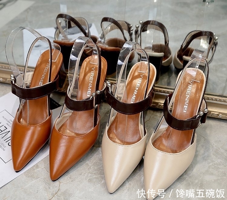 适合脚宽女人的露趾鱼嘴凉鞋,穿出纤细腿,是女人们的最爱