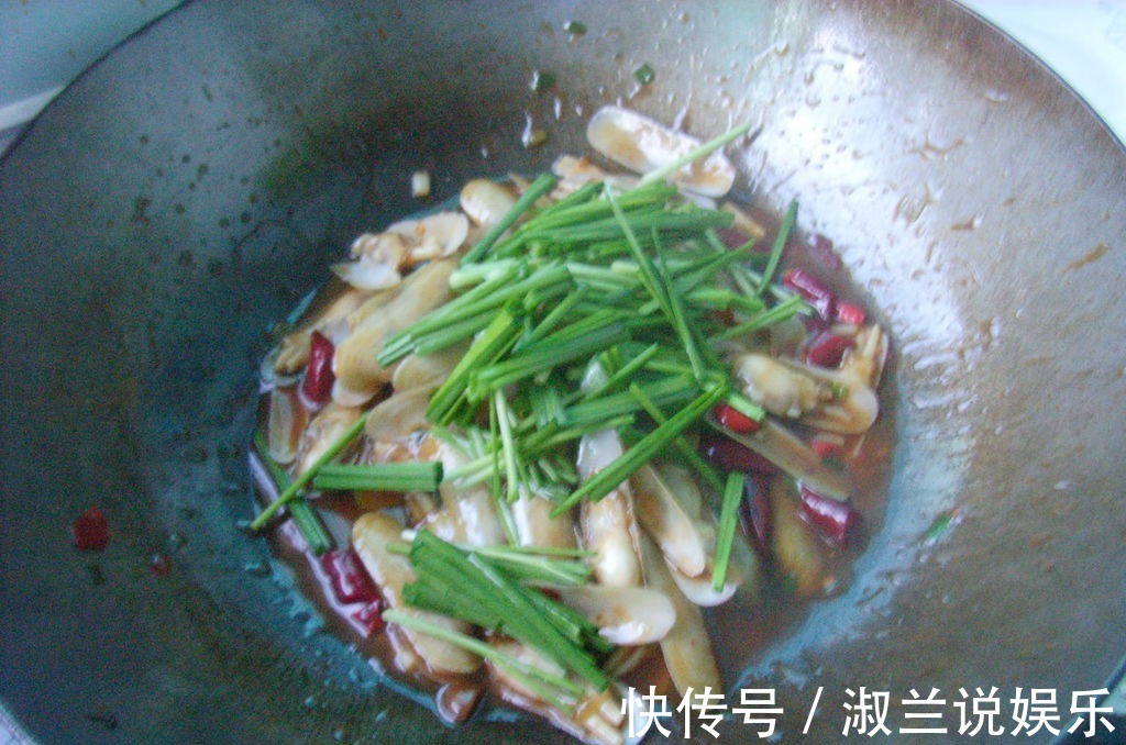 跟我学|跟我学做家常菜，辣炒蛏子，方法超简单