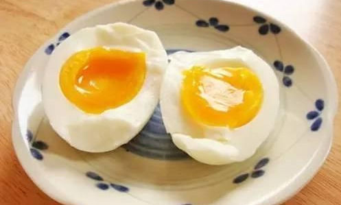 香蕉|女性害怕老太快,常吃4种食物,排毒护肤,延缓衰老,清体内毒素