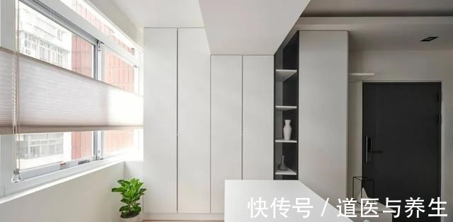 储物间|你家衣柜还做上下分体现在流行这样一门到顶的设计,时尚又大气!