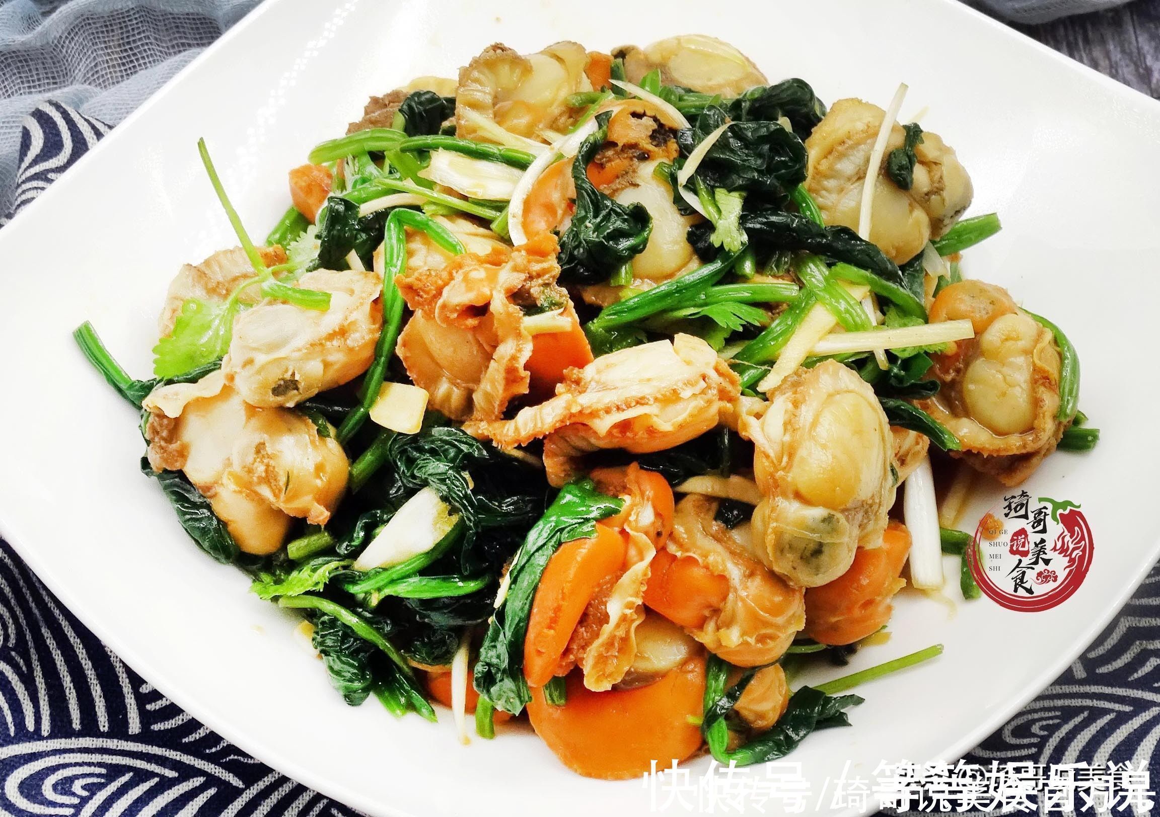 买菠菜时,要分清“圆叶”和“尖叶”,区别挺大,买错涩口不甜爽