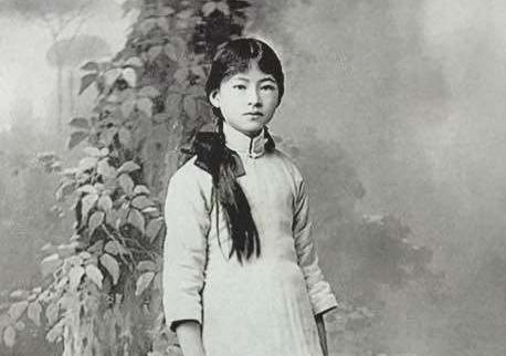  民国时代|同为才女、同跟徐志摩有牵扯，为何林徽因的路人缘比陆小曼的好