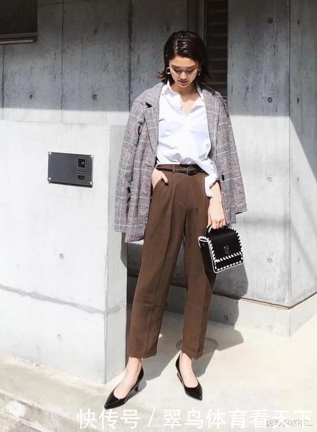 灰色|最会穿基础款的日本博主在这里,3招解锁初冬极简风,照搬不出错