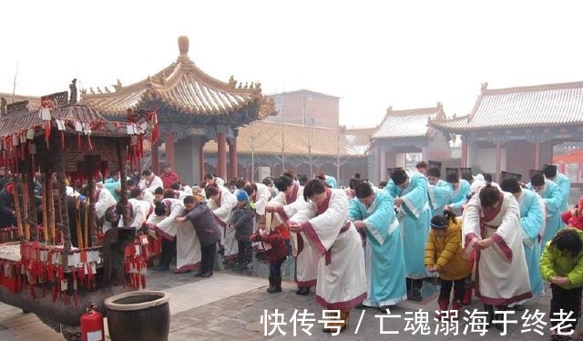 孔林|中国有一小朝廷,延续两千多年传71代,400多个皇帝没人敢动!