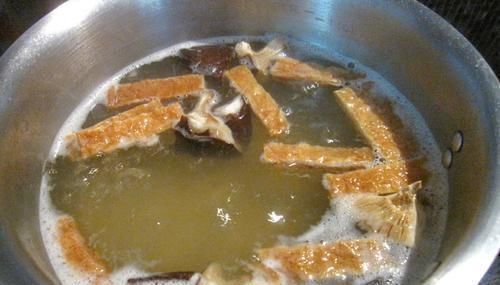 早餐吃它老公从不赖床,三天两头喊我做,10分钟上桌,我特乐意做