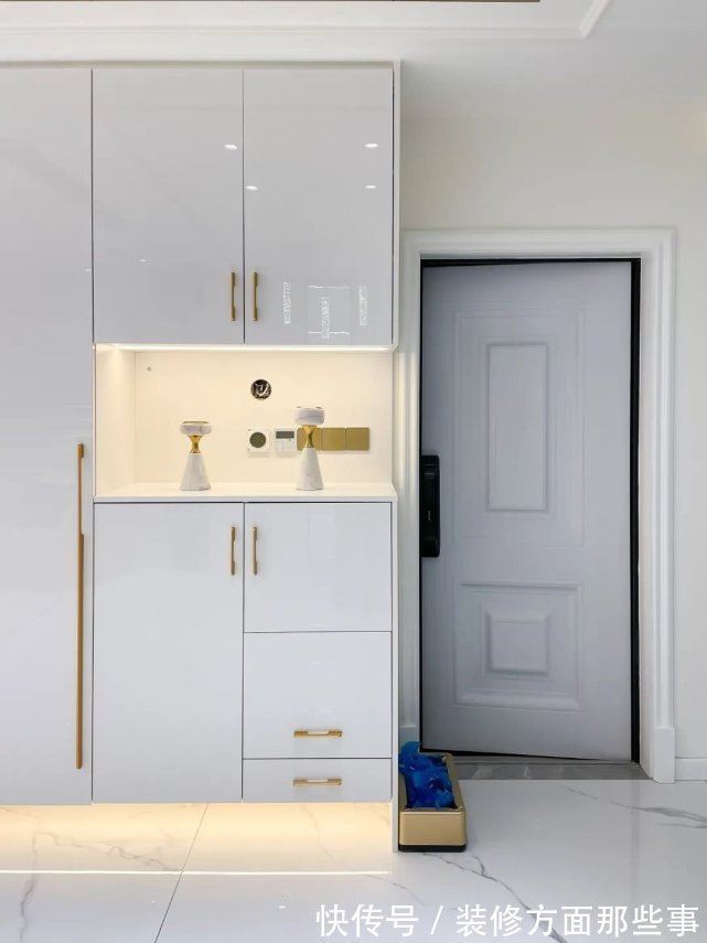 浅色系|148㎡复式轻奢设计,休闲区可以秒变家庭影院