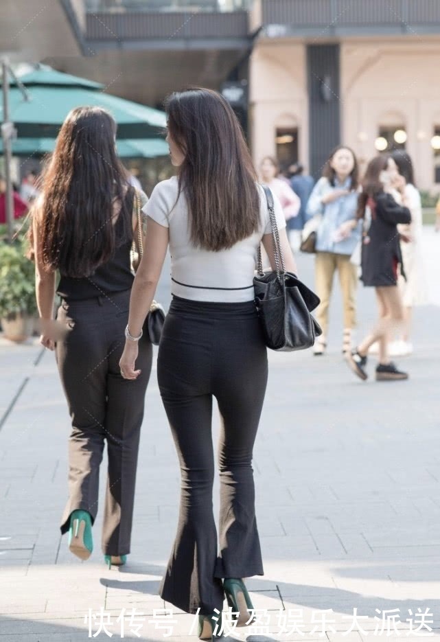 黑白色上下衣不懂得怎么搭配时尚达人教你关键的“技巧”