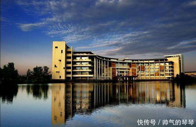 中国大学的江湖圈