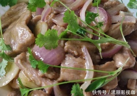 好吃|炒牛肉时,牢记2个技巧,牛肉鲜嫩爽滑,好吃又下饭