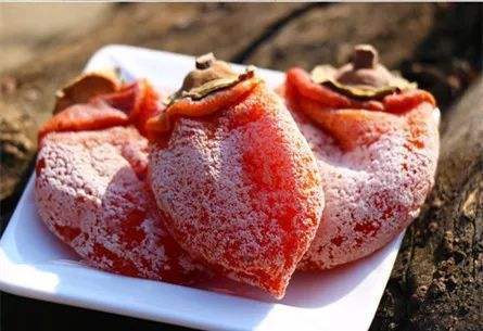 女性不想肚子鼓鼓,多吃此物,排出体内黑臭宿便,大肚腩变平了