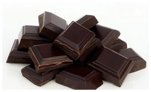 腹痛|胃不好的人，夏天少吃6种食物，再想也忍住，做6件事，胃越来越