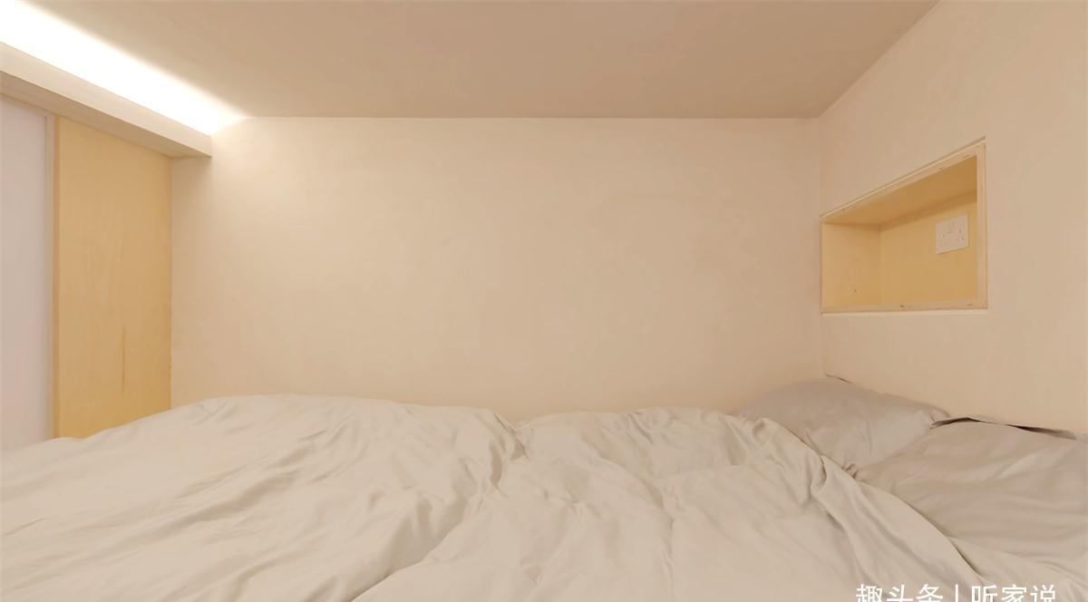 小家|他翻新29㎡蜗居:拆掉隔断做全开放空间,利用3米4层高做夹层卧室