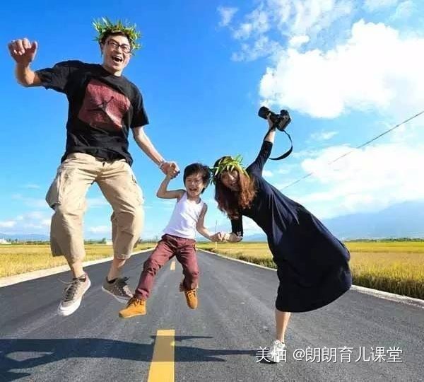 安全感|优秀的孩子，都是父母“陪”出来的，但请避开这3个错误的方式