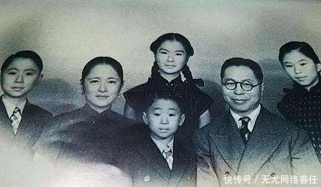 1984年,吴国桢受邀建国35周年庆典,却遗憾失约于美国病故