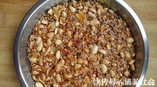 花生|“钙王”被发现，鸡蛋牛奶都靠边，孩子常吃它长高个，记忆力强！