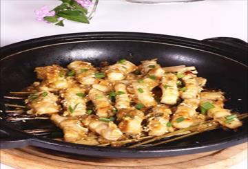 美食|美食推荐：乳香一品锅、香茅脆鱼腩、双豆烧甲鱼制作方法