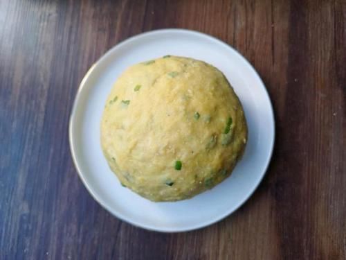 小孩子的补钙小零食不用烤箱也能做，一口一个还可以当早餐