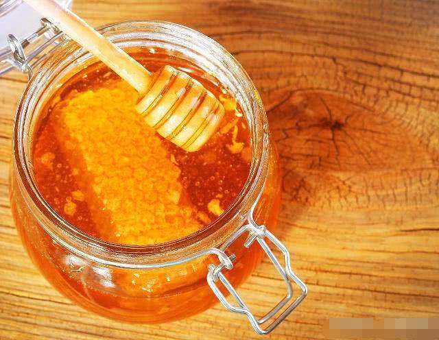 排毒养颜|大蒜与“它”是天生一对,男性若是常吃,会有3大“可喜”的变化