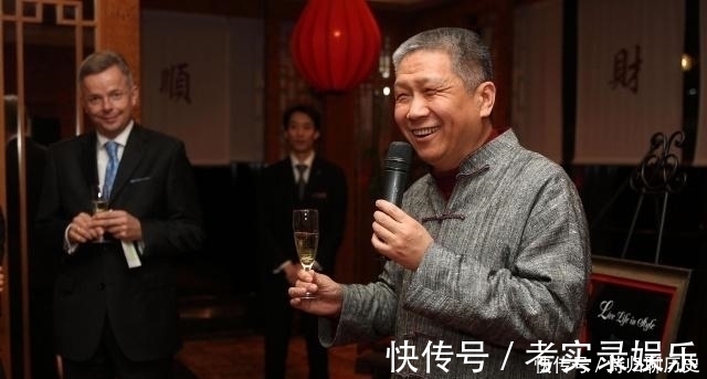 灰陶杯|马未都:我手里的这个古董杯子,现代没人能复制出来!