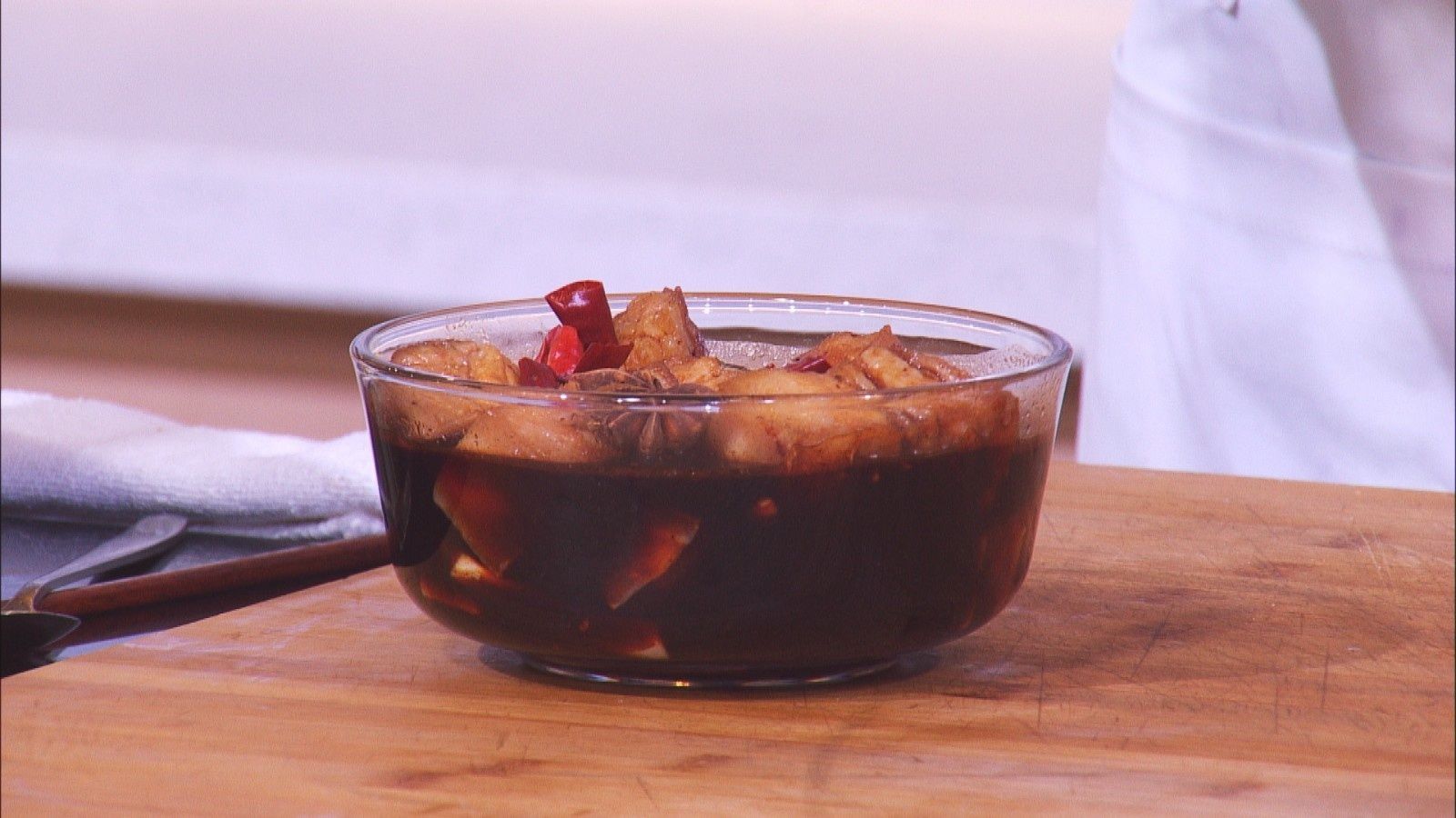 北京卫视《养生厨房》今日菜谱——干锅蒸肉