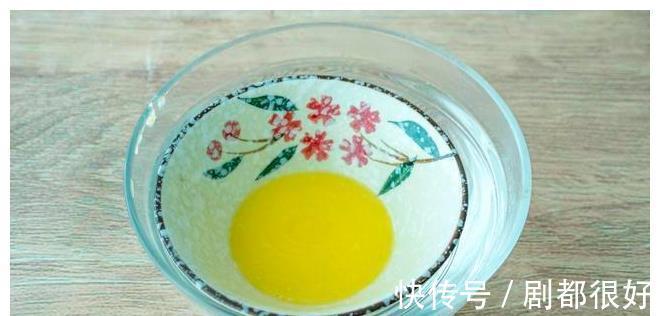 口感|这才是夏天该有的蛋糕，免烤不上火，口感丝滑，入口即化，超清凉