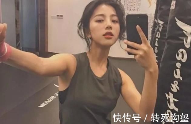 乳房|正在发育的女孩子,这3件事最好别做,否则“影响生育”可别哭哟