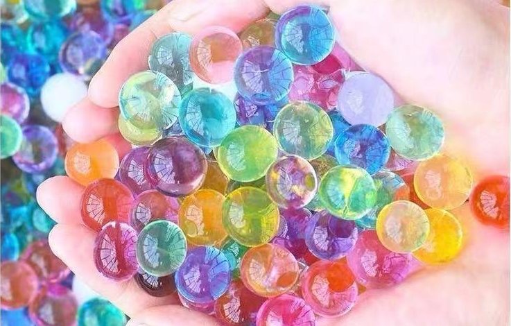 男童误吞8颗磁力珠导致肠穿孔！市场监管总局最新提示：慎买这3类儿童产品