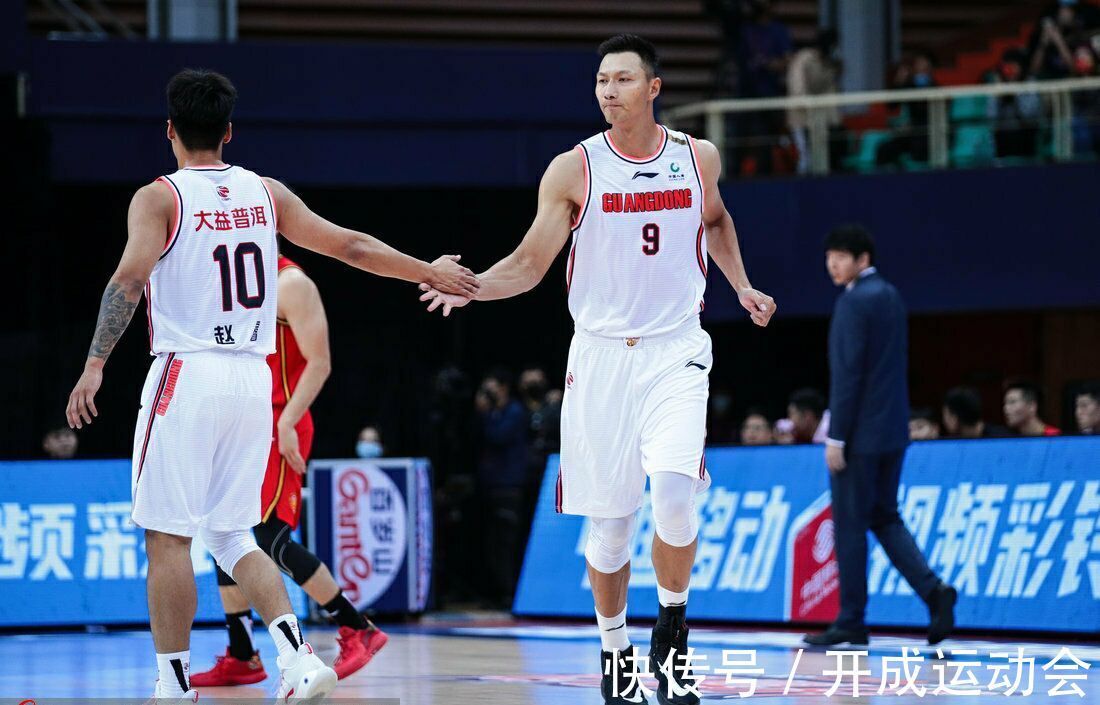 广东男篮|赵睿怎么了?广东朱芳雨回应:在康复,无矛盾,会出战第三阶段