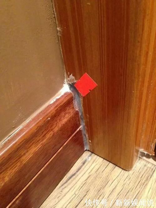 踢脚线|先铺地板还是先装门，装错了返工重装太麻烦