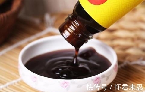 蚝汁|买蚝油时,瓶身上有这2个字的才是正宗蚝油,如果没有最好别买