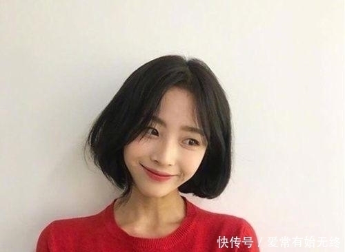 圆脸适合什么发型？6款适合圆脸女生的发型，让你瞬间变美！