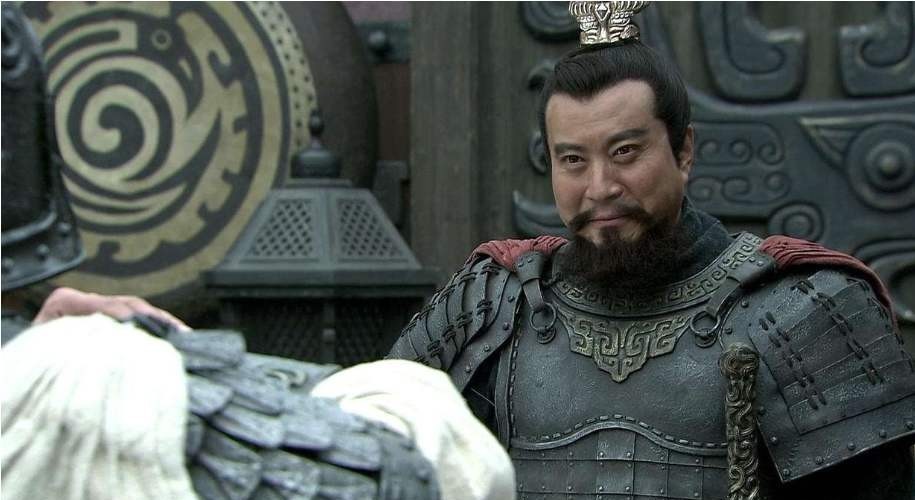 历史|解剖历史中真正的曹操，到底是一代枭雄还是奸雄