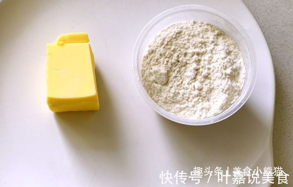 教你在家做焗烤甜椒盅,不仅美味而且卖相极佳,吃了还想再吃一个!