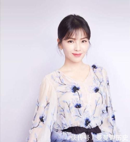 脸型|女人过了48岁,尽量避开这3种发型,尤其是第2种,显老又土气